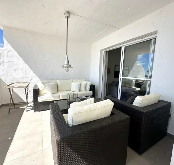 Sale of penthouse duplex in Nueva Andalucía