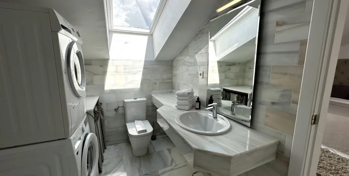 Sale of penthouse duplex in Nueva Andalucía 26