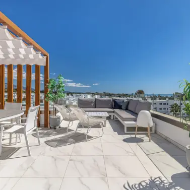 Sale of penthouse in Cancelada