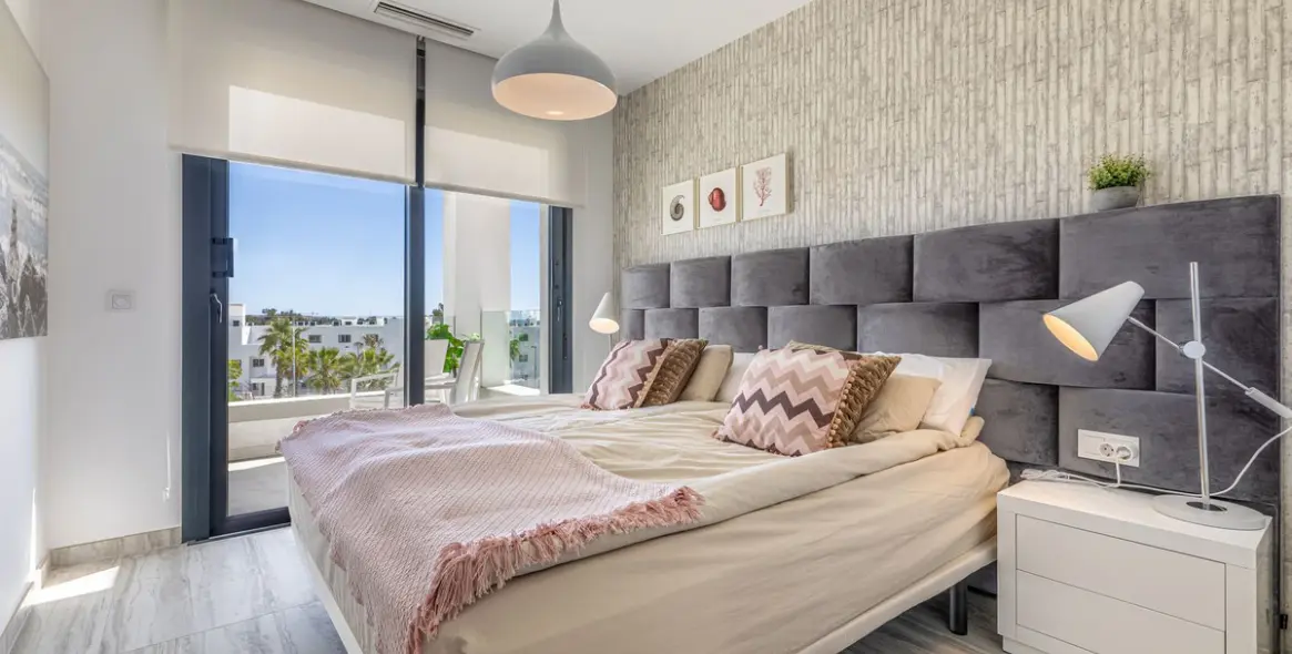 Sale of penthouse in Cancelada 19