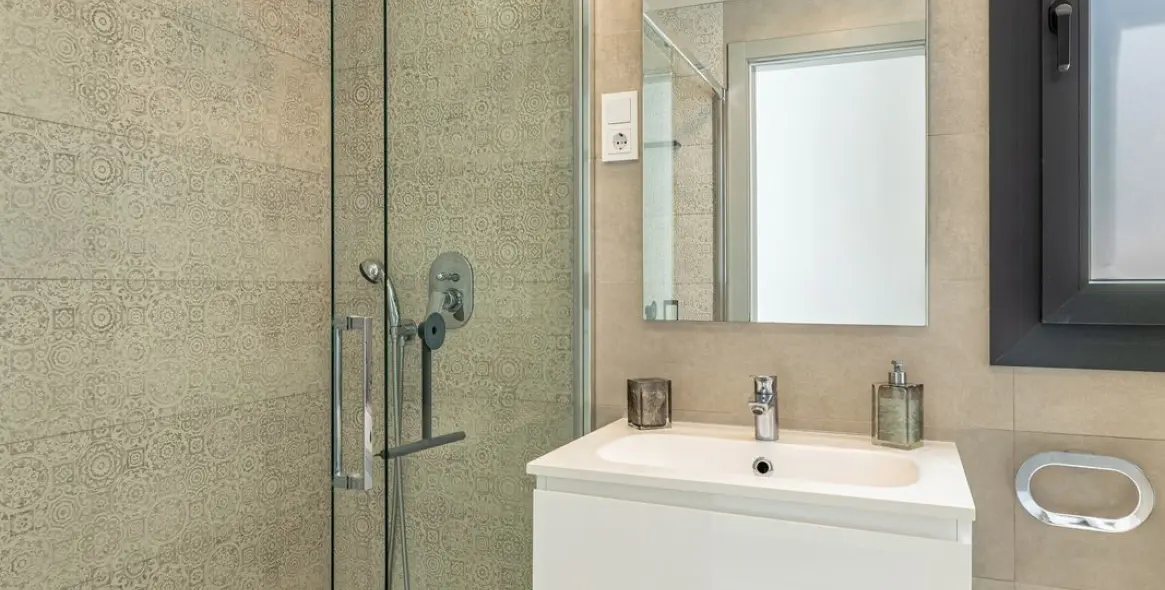 Sale of penthouse in Cancelada 23