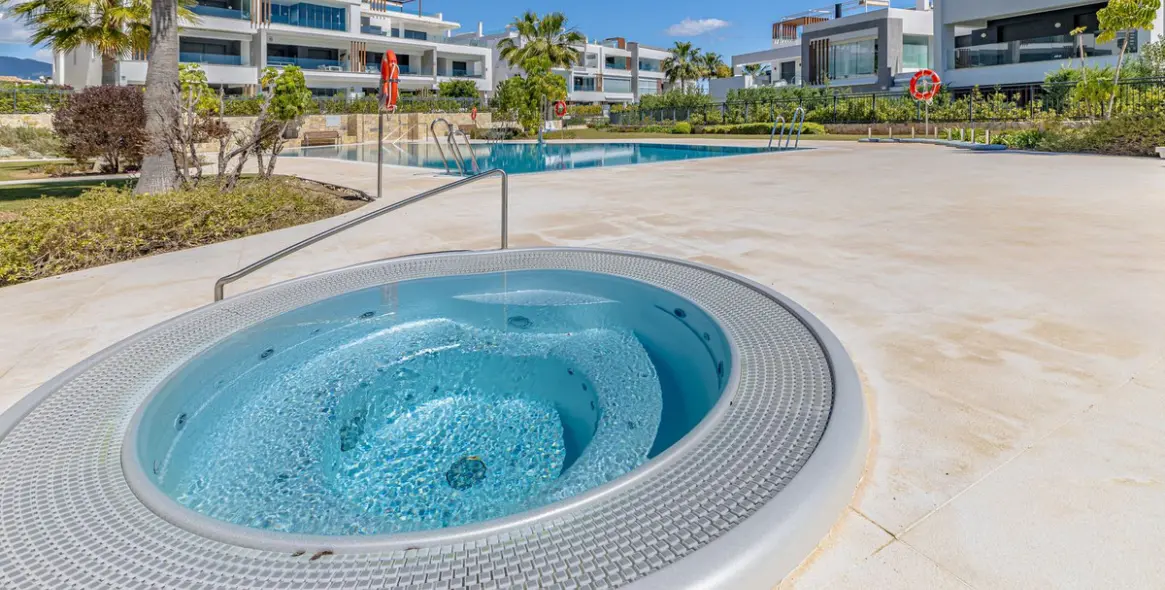 Sale of penthouse in Cancelada 26