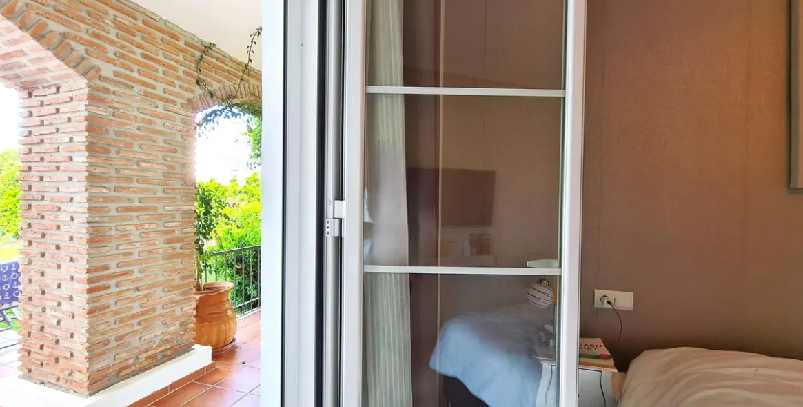 Продажа апартаментов на первом этаже в Benahavís 25