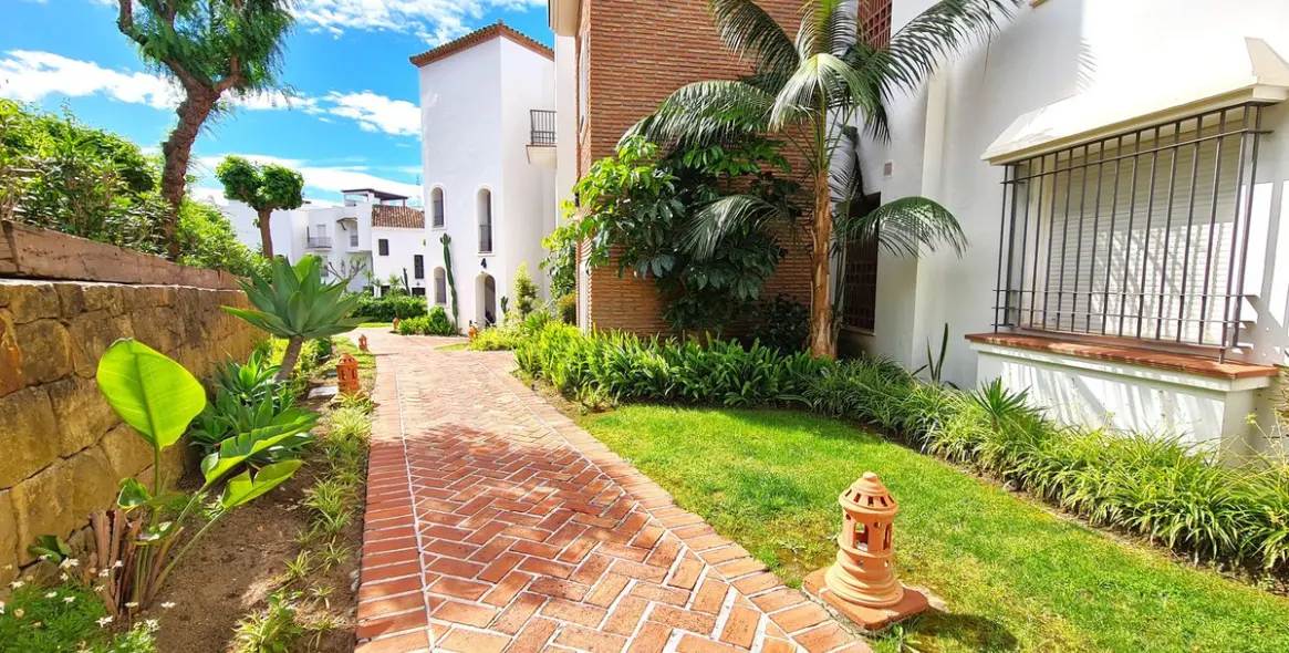 Продажа апартаментов на первом этаже в Benahavís 31