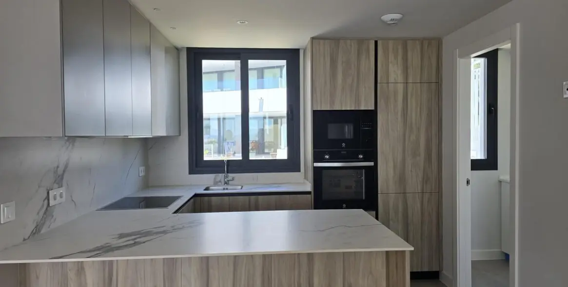 Продажа пентхауса в Estepona 6