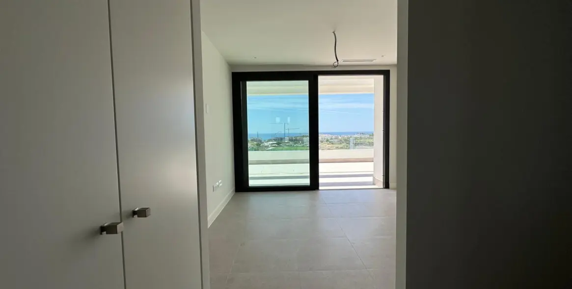 Продажа пентхауса в Estepona 10