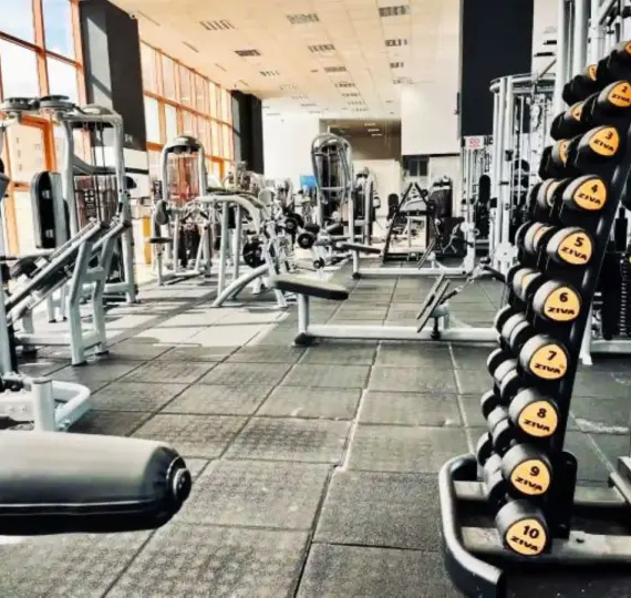 Commercial premises R5104384