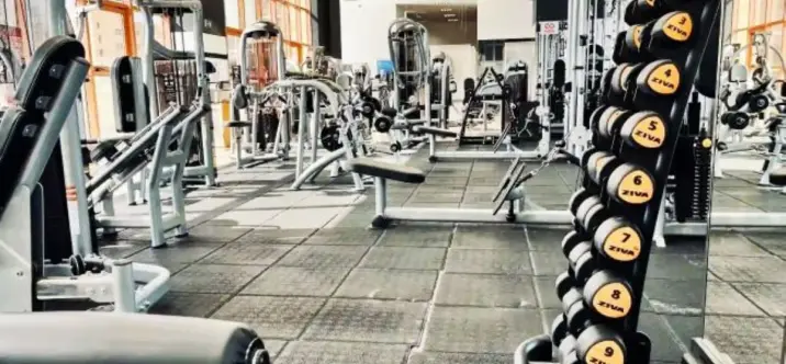 Commercial premises R5104384 2