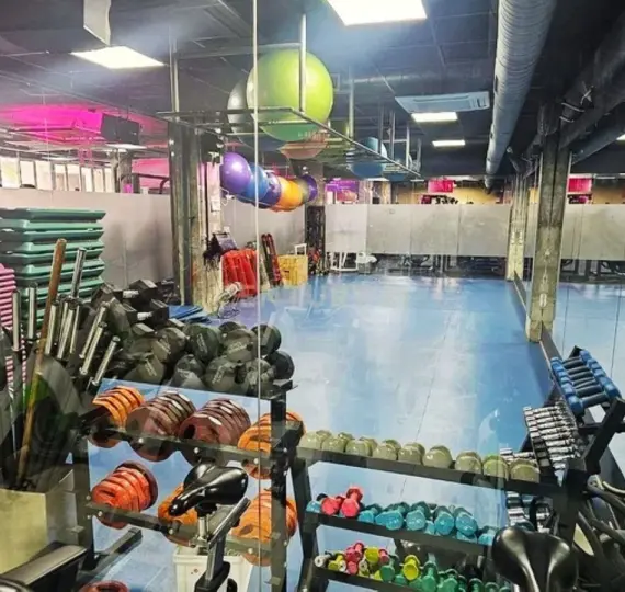 Commercial premises R5104384