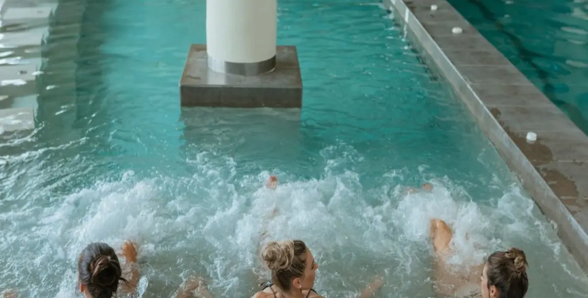 Sale of middle floor apartment in Fuengirola 18