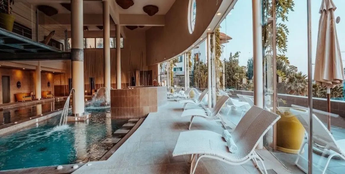 Sale of middle floor apartment in Fuengirola 20