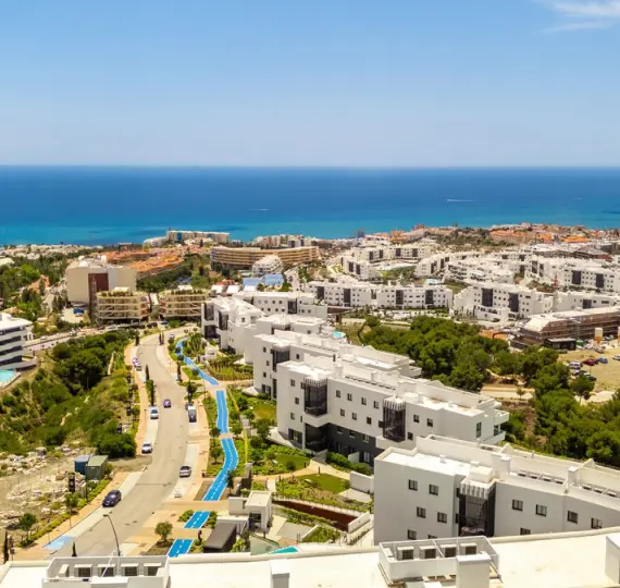 Продажа апартаментов на среднем этаже в Fuengirola