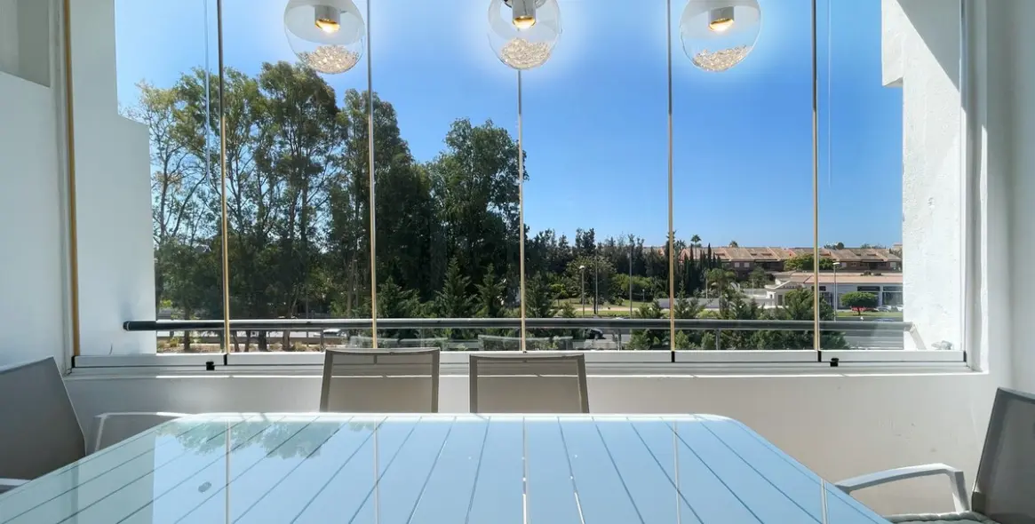 Продажа двухуровневого пентхауса в Nueva Andalucía 12