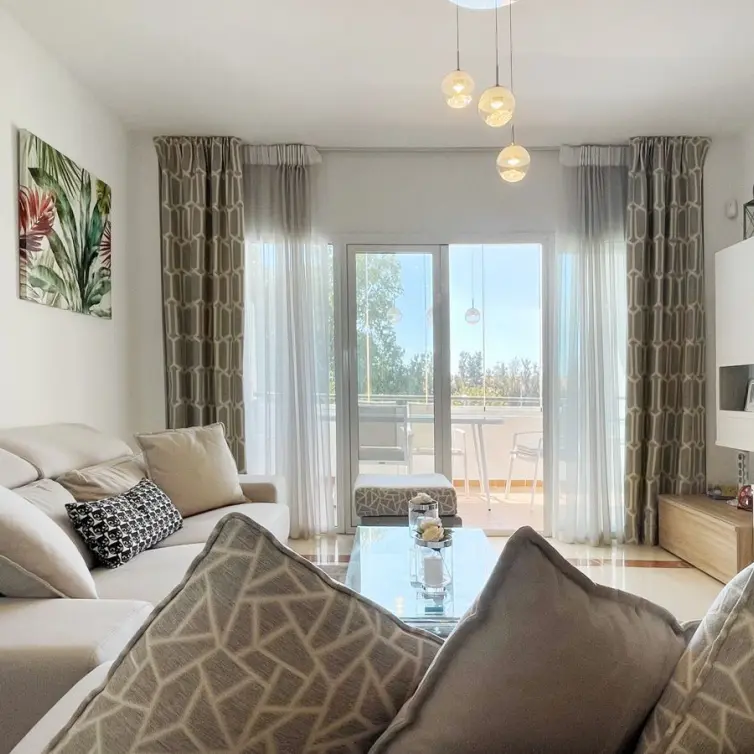 Venta de ático dúplex en Nueva Andalucía