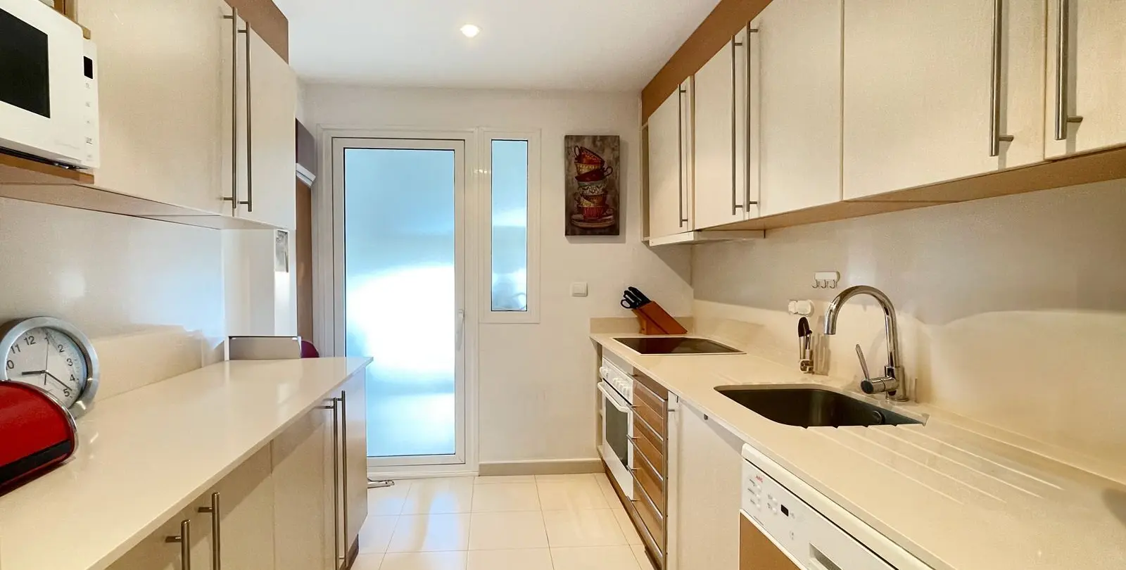 Sale of penthouse duplex in Nueva Andalucía 8