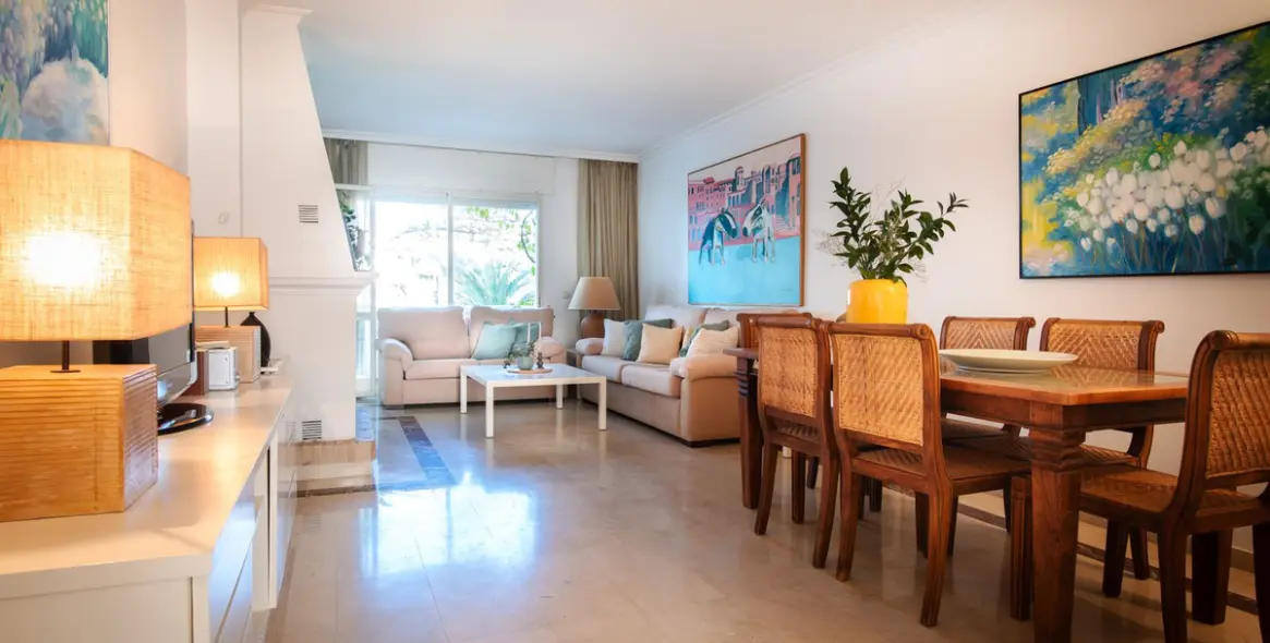 Продажа апартаментов на среднем этаже в San Pedro de Alcántara 10