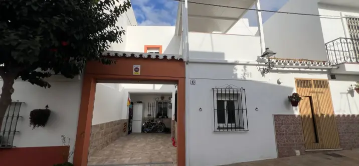 Venta de adosado en Estepona 0