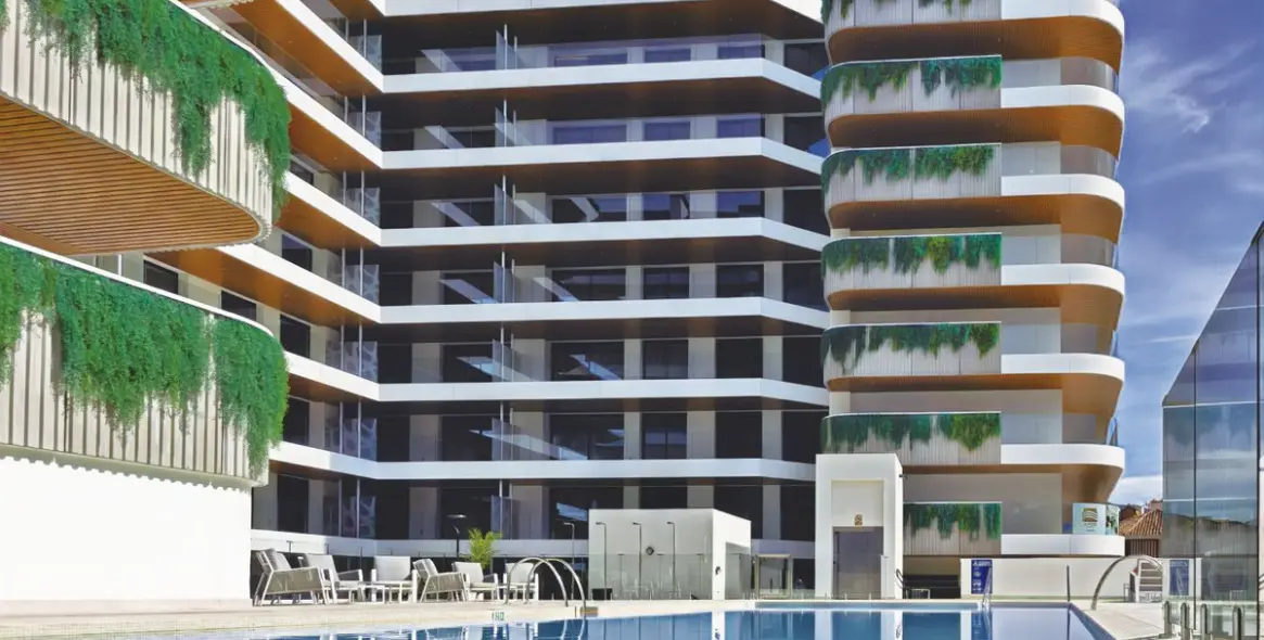 Продажа апартаментов на среднем этаже в Fuengirola 1