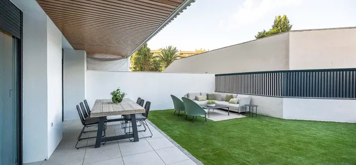 Продажа апартаментов на среднем этаже в Fuengirola 0