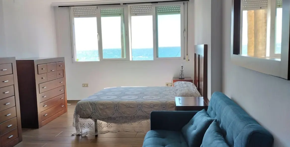 Sale of ground floor apartment in Benalmadena Costa 4