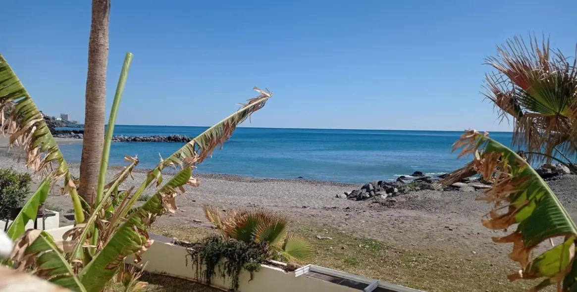 Sale of ground floor apartment in Benalmadena Costa 18