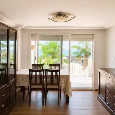 Продажа апартаментов на первом этаже в Benalmadena Costa