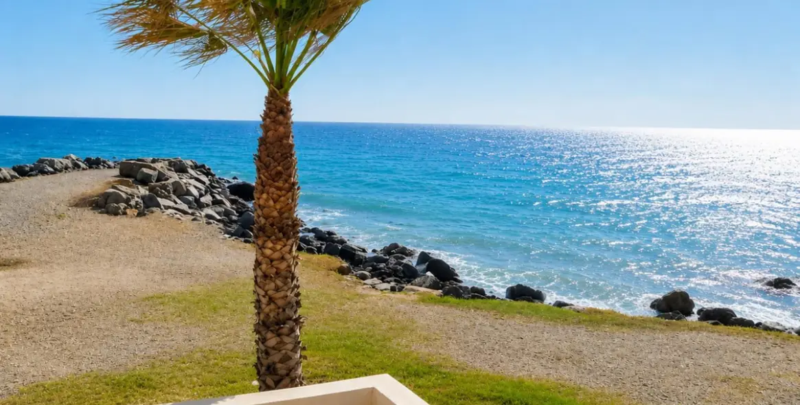 Sale of ground floor apartment in Benalmadena Costa 9