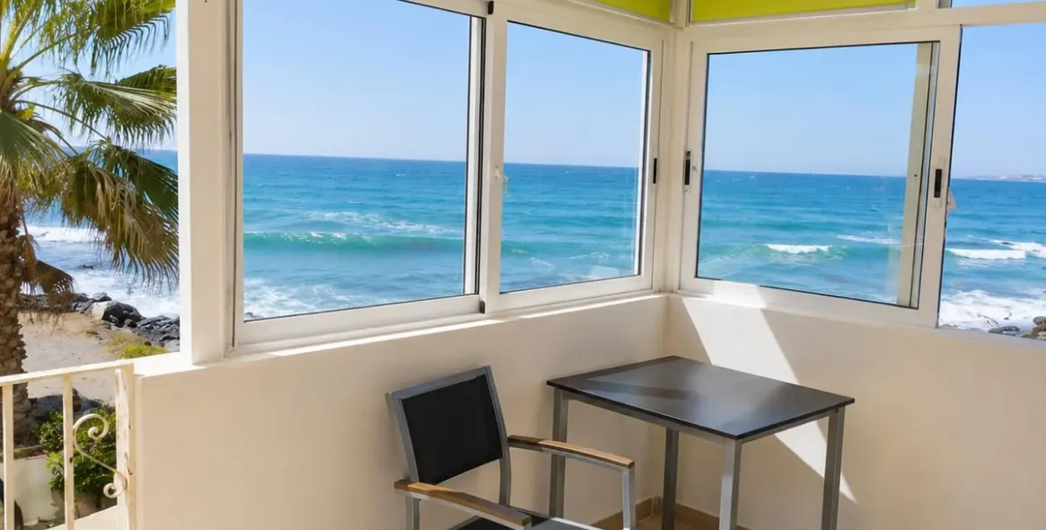 Sale of ground floor apartment in Benalmadena Costa 10