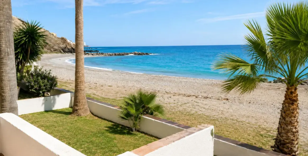 Sale of ground floor apartment in Benalmadena Costa 15