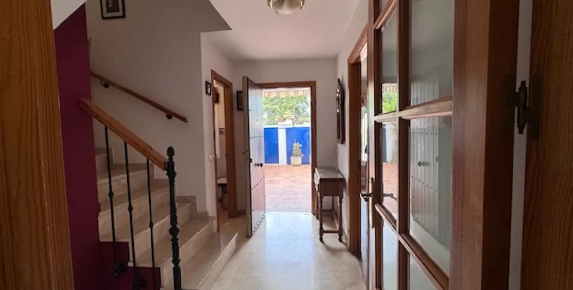 Venta de adosado en San Pedro de Alcántara 11