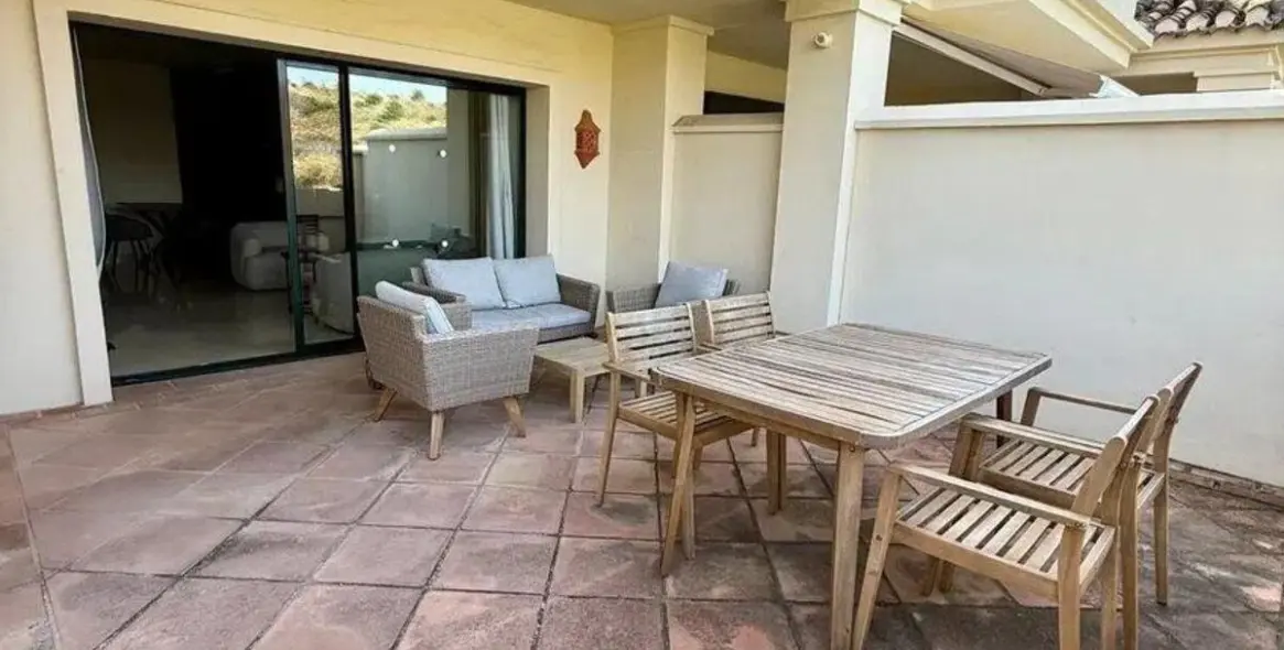 Продажа апартаментов на среднем этаже в Benahavís 8