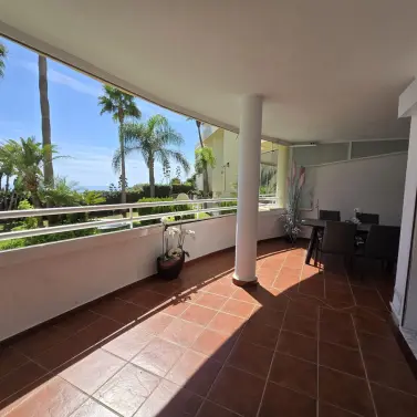 Venta de apartamento en planta baja en Torrequebrada