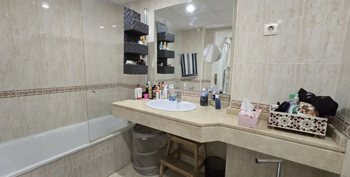 Продажа апартаментов на первом этаже в Torrequebrada 32