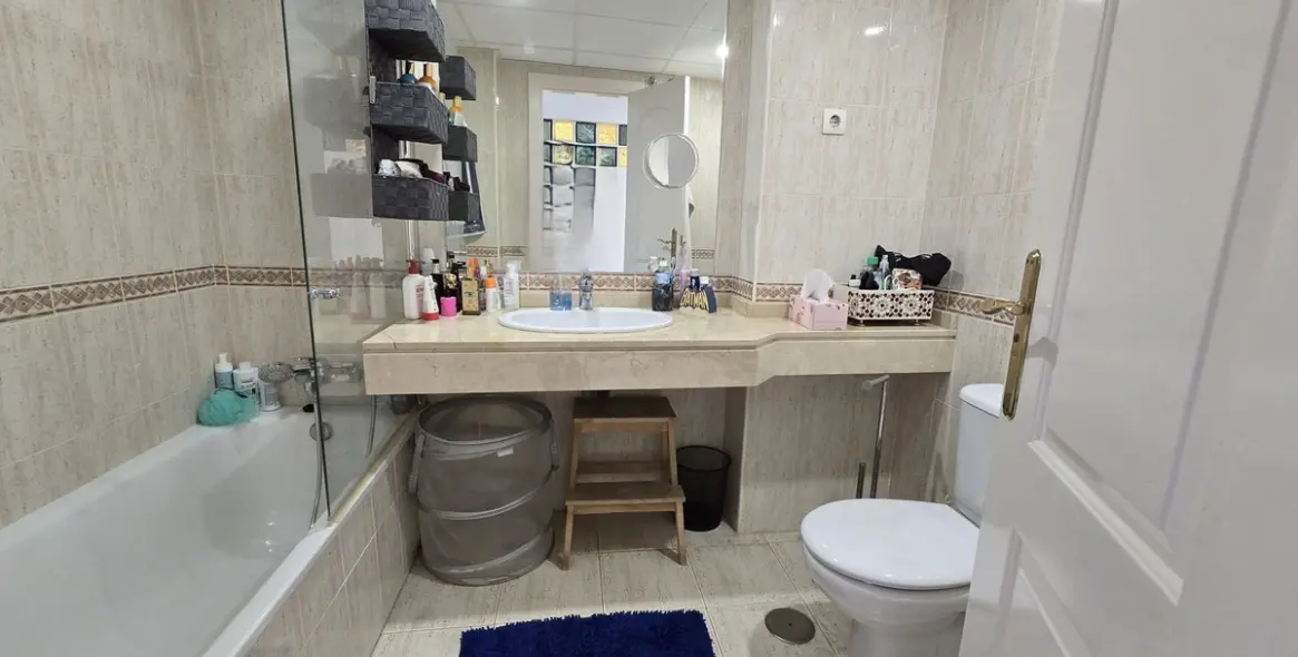 Продажа апартаментов на первом этаже в Torrequebrada 33