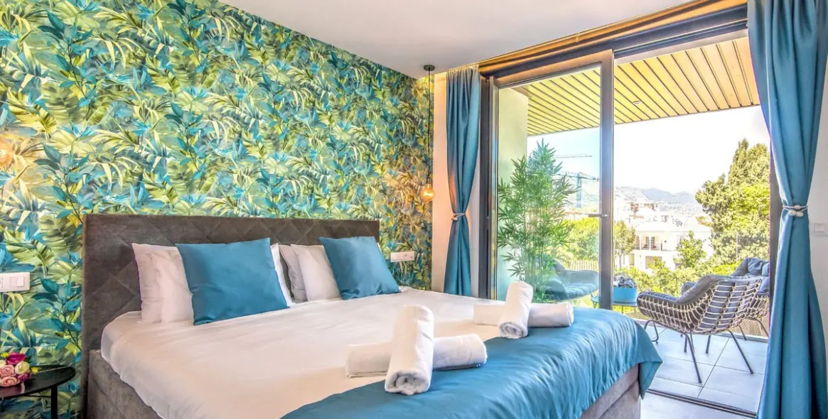 Sale of middle floor apartment in Fuengirola 17