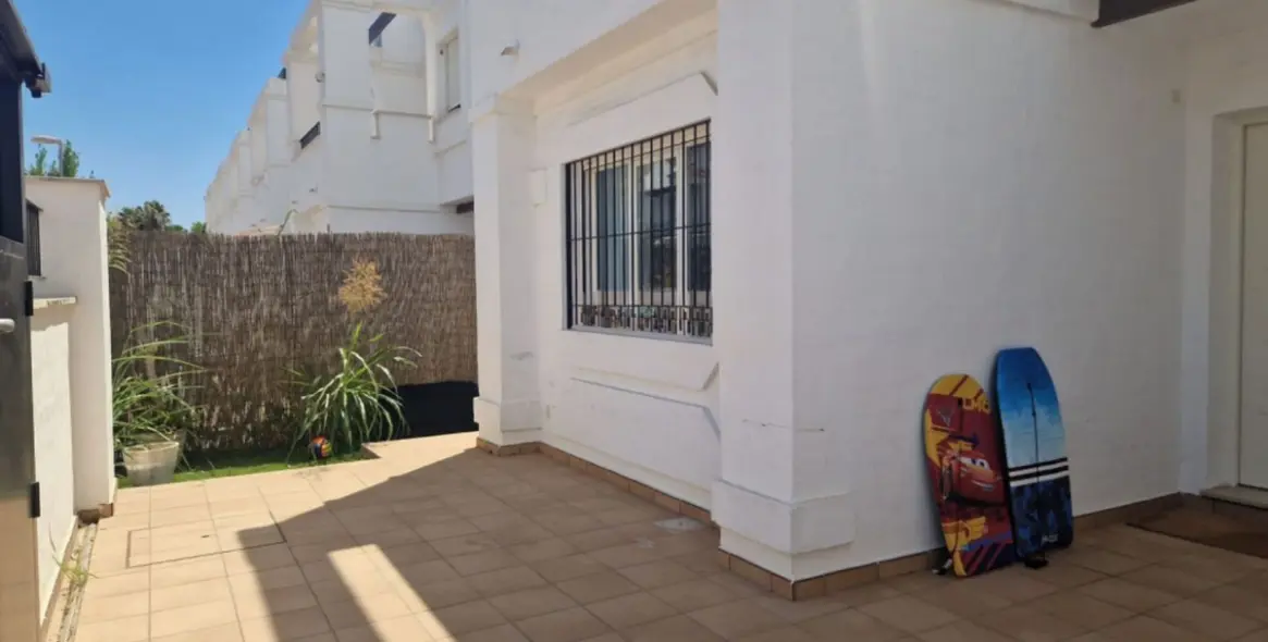 Продажа таунхауса в Nueva Andalucía 3