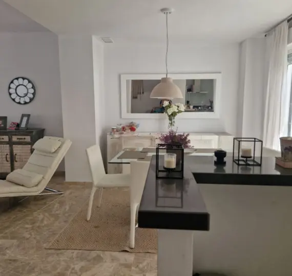 Продажа таунхауса в Nueva Andalucía