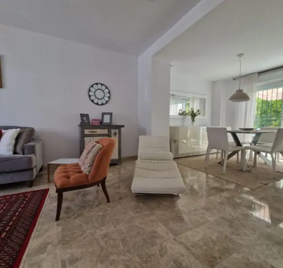 Продажа таунхауса в Nueva Andalucía