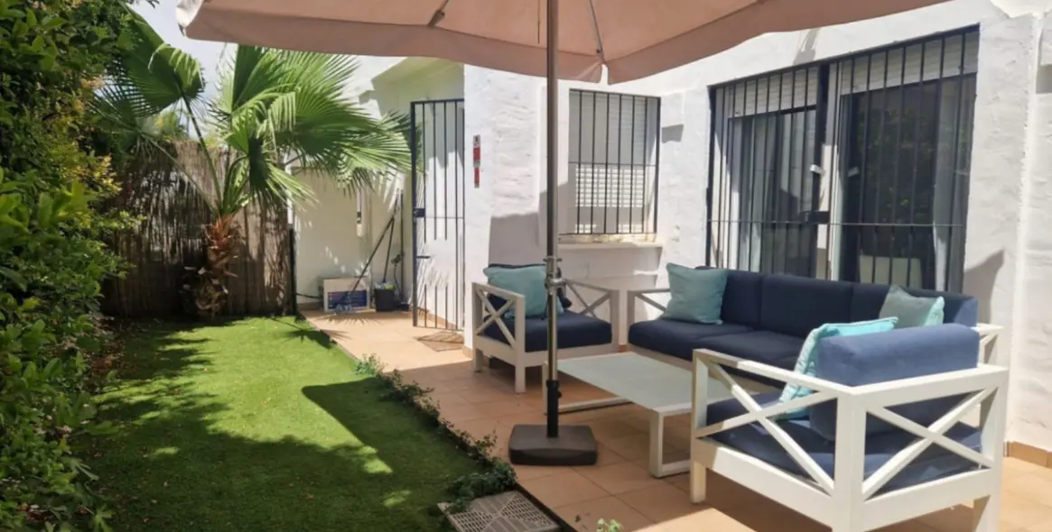 Продажа таунхауса в Nueva Andalucía 18