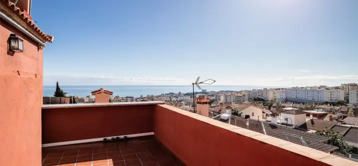 Sale of townhouse in Benalmadena 0