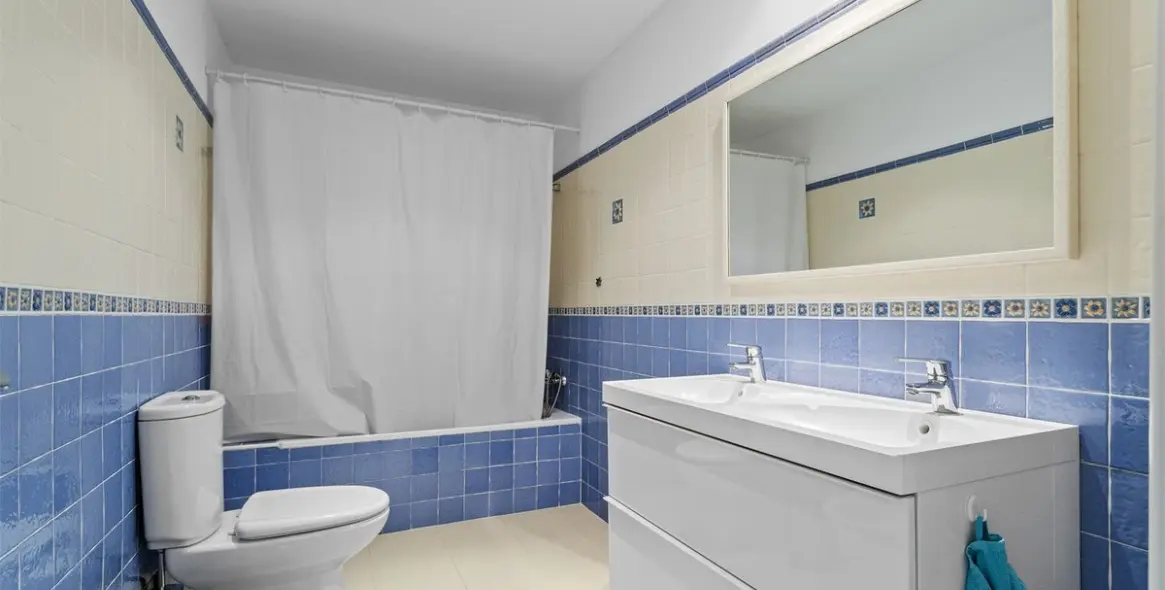Sale of townhouse in Benalmadena 25