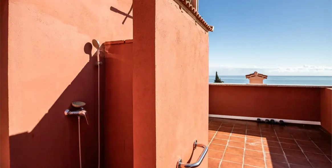 Sale of townhouse in Benalmadena 32