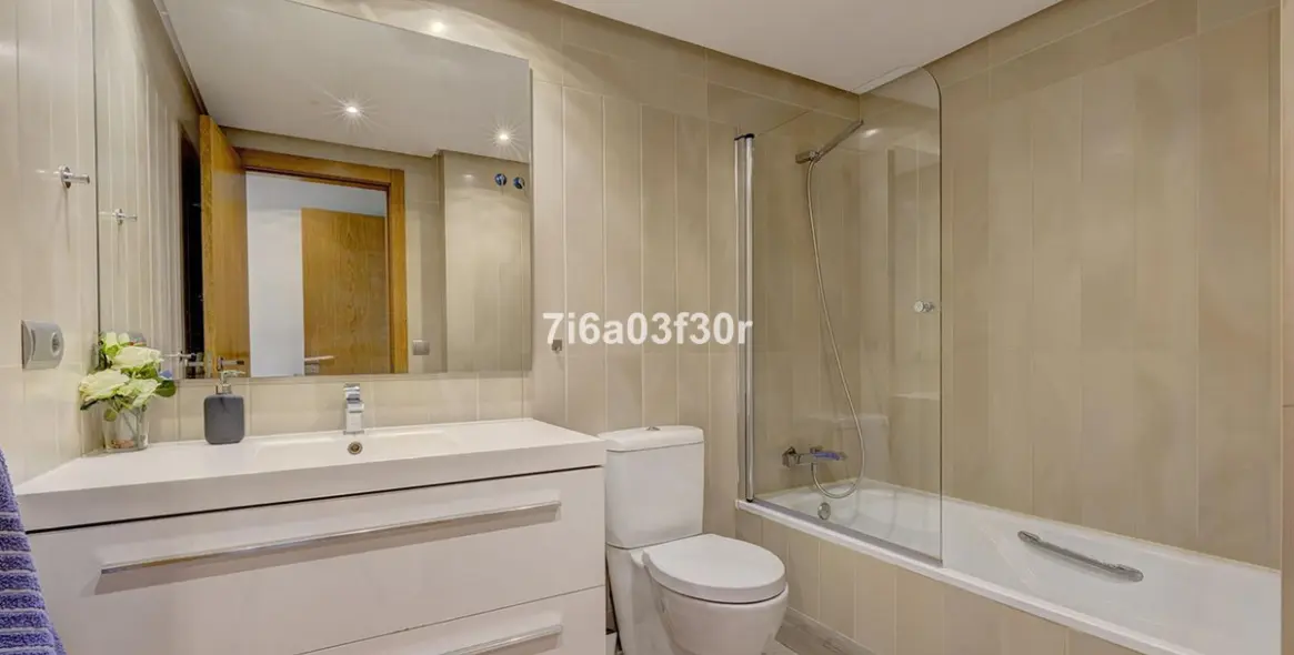 Продажа апартаментов на среднем этаже в San Pedro de Alcántara 15