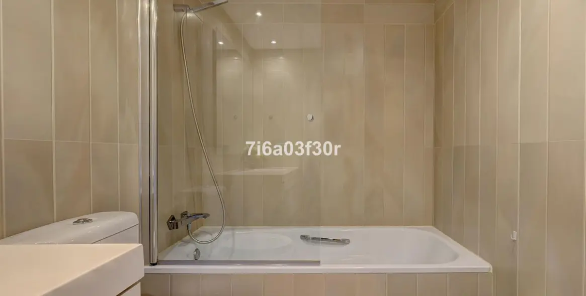 Продажа апартаментов на среднем этаже в San Pedro de Alcántara 16