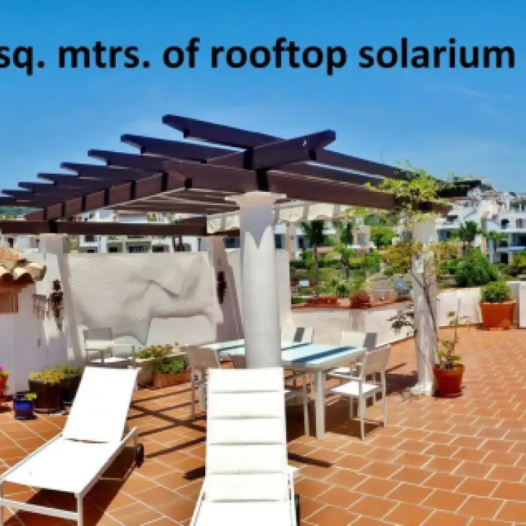Sale of penthouse in Los Arqueros
