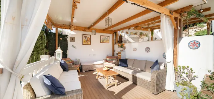 Detached villa R5027194 3