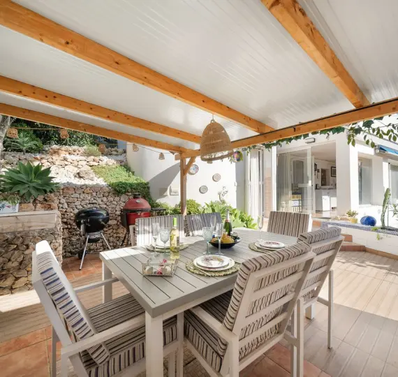 Detached villa R5027194