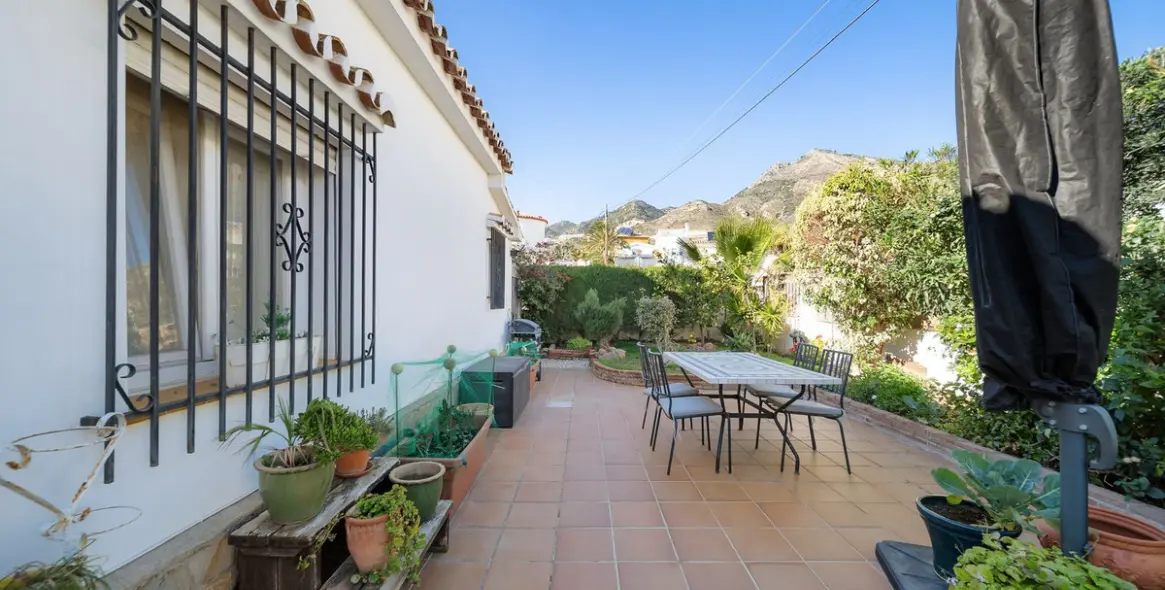 Sale of detached villa in Benalmadena 10