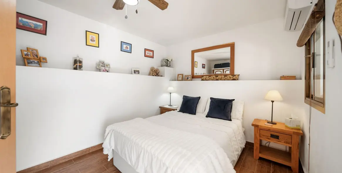 Sale of detached villa in Benalmadena 18