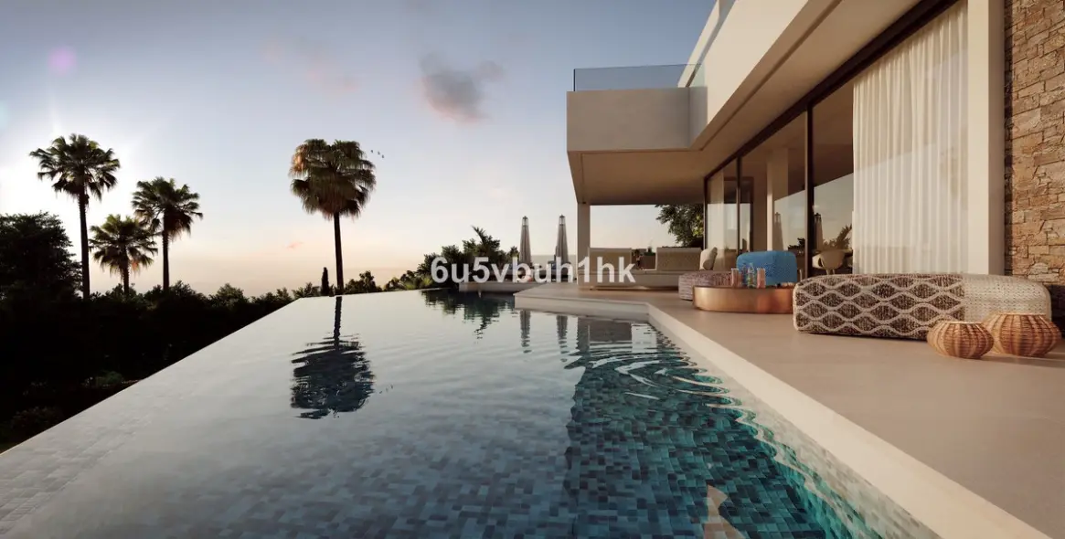 Sale of residential plot in Riviera del Sol 5